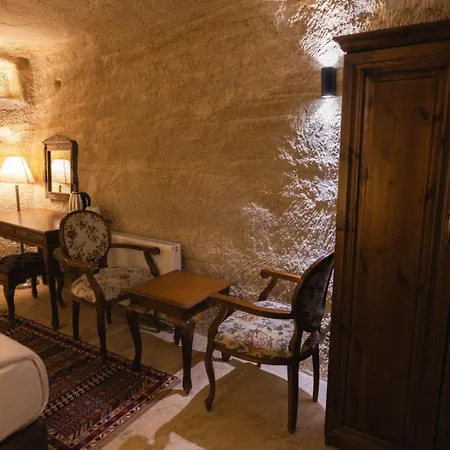 Memory Cave House מלון גורמה