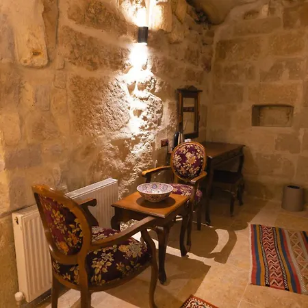 מלון Memory Cave House *
