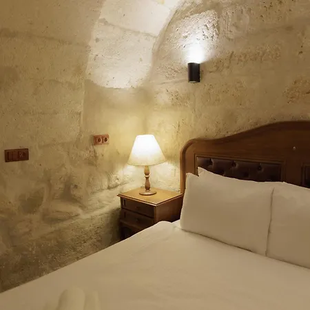 מלון Memory Cave House *